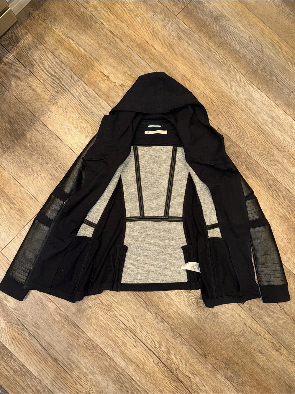 Blanc Noir hooded Moto jacket - Picture 5 of 8
